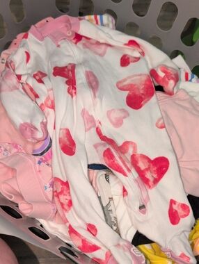 Baby Burt's Bees White Footie Sleeper Pink & Red Hearts Size 0-3M